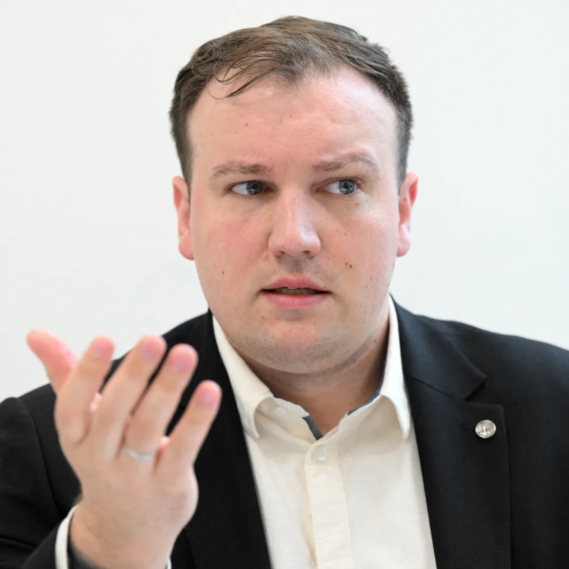 Kiutasították Montenegróból Mihail Zvincsuk orosz katonai bloggert