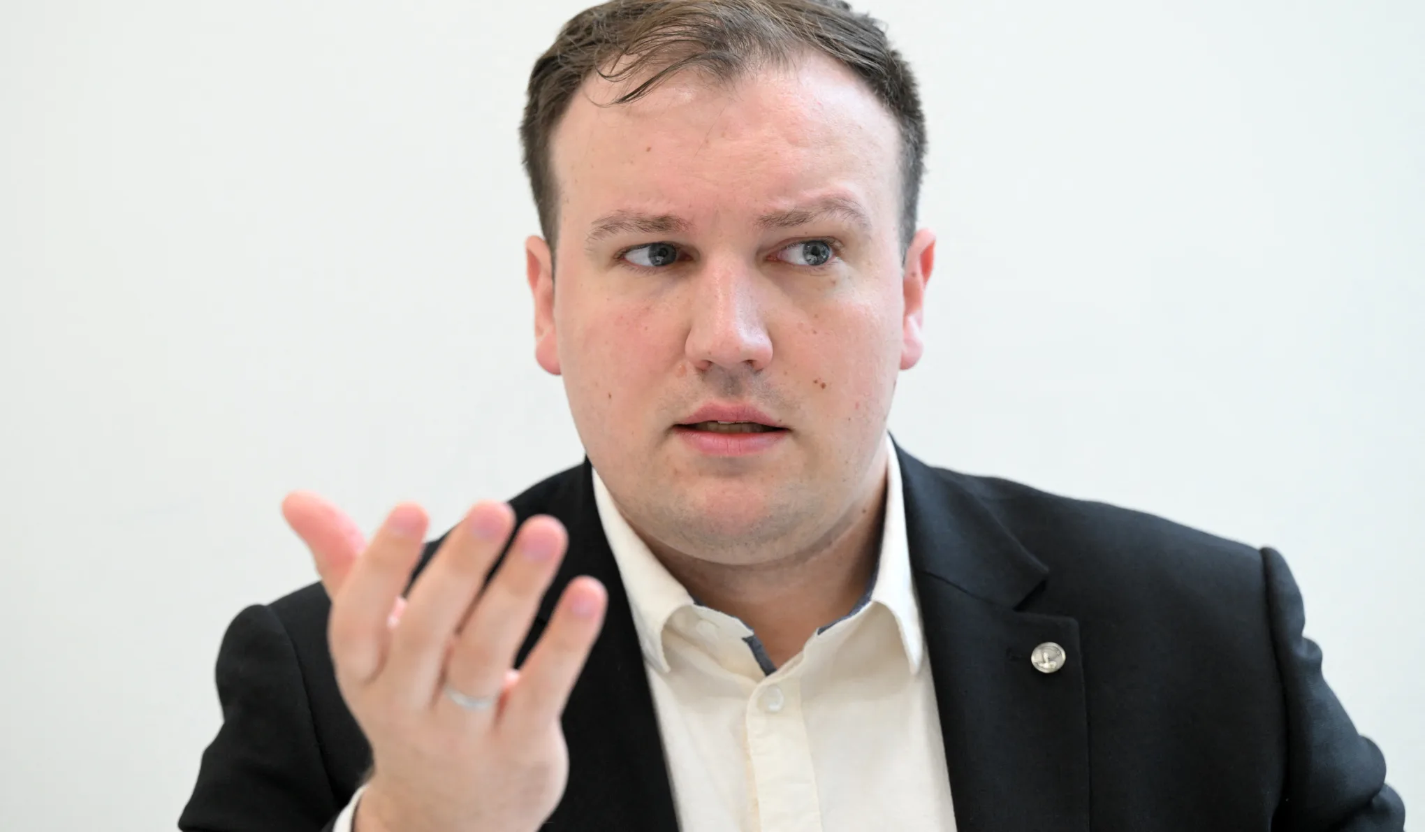 Kiutasították Montenegróból Mihail Zvincsuk orosz katonai bloggert