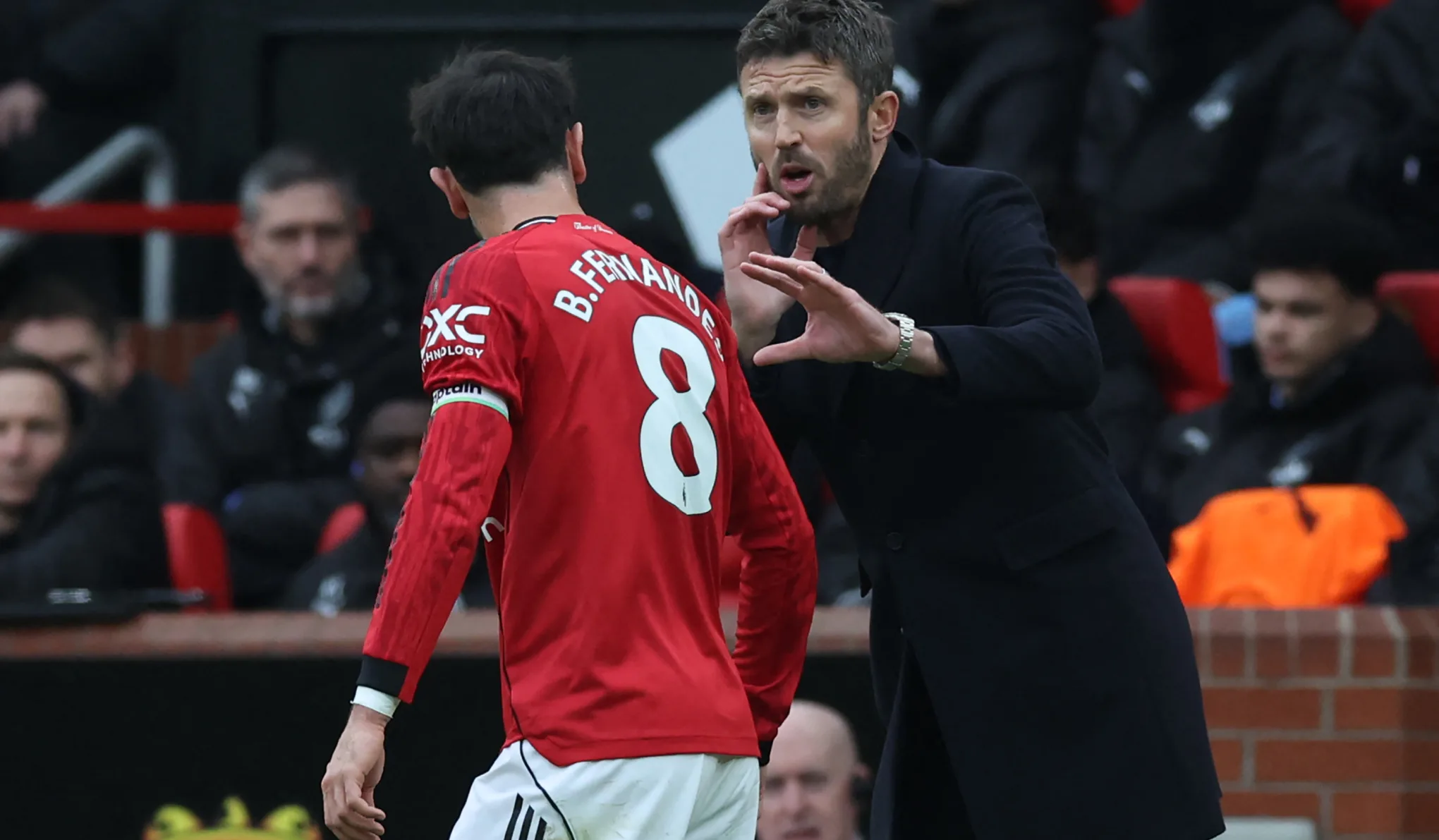 A Manchester United válsága nagyobb annál, mint hogy ki ül a kispadon