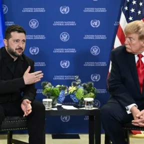 Donald Trump közölte, csak Volodimir Zelenszkij nélkül jöhet létre békemegállapodás