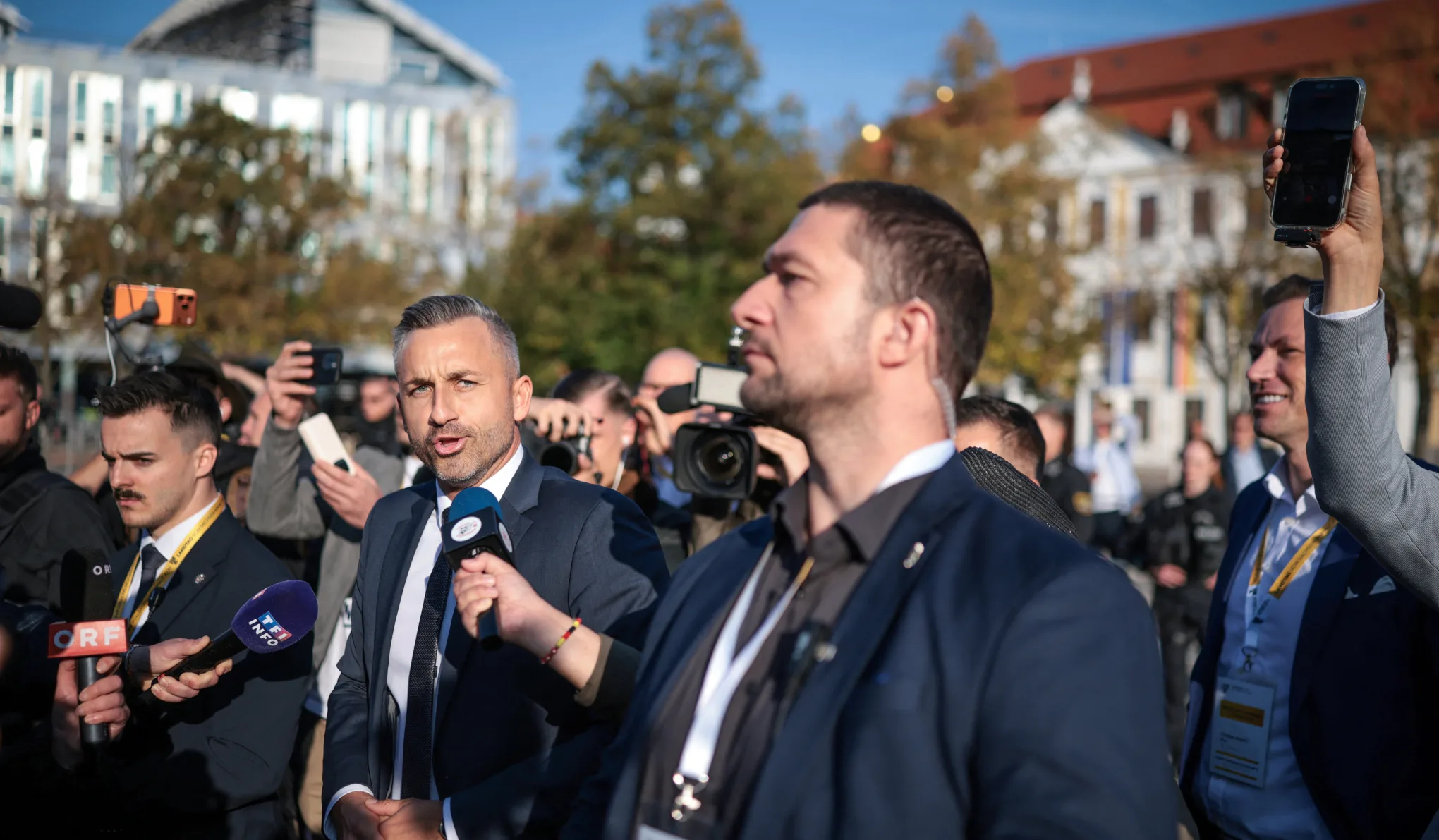 Repedezik az AfD elleni tűzfal, decemberben szélsőjobboldali tartományi kormányfő jöhet Németországban