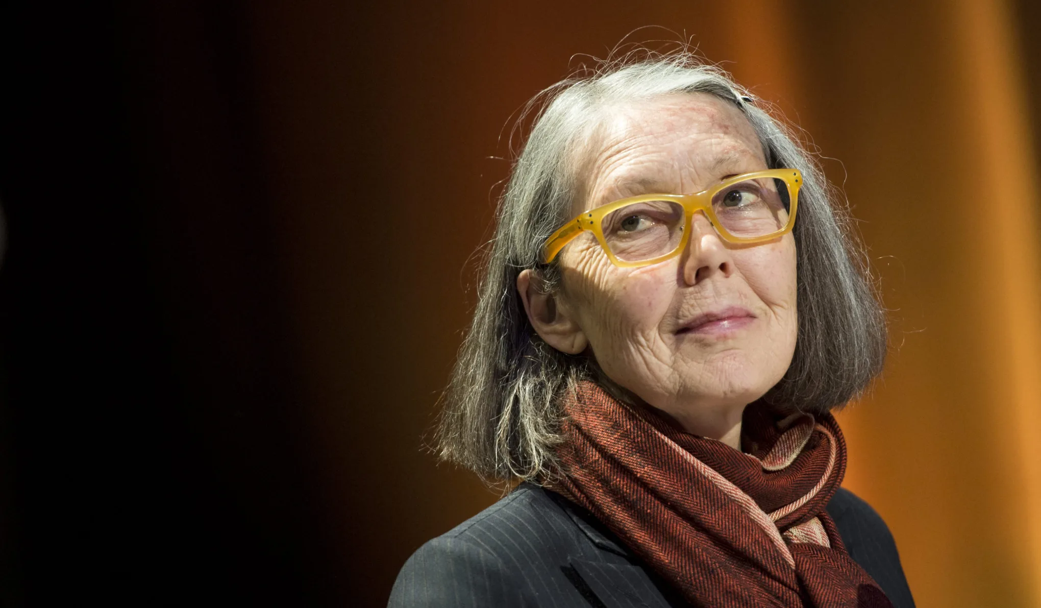 Az ókori görögöktől a kortárs szerelemig – Anne Carson kapta az irodalmi Nobel-díjat