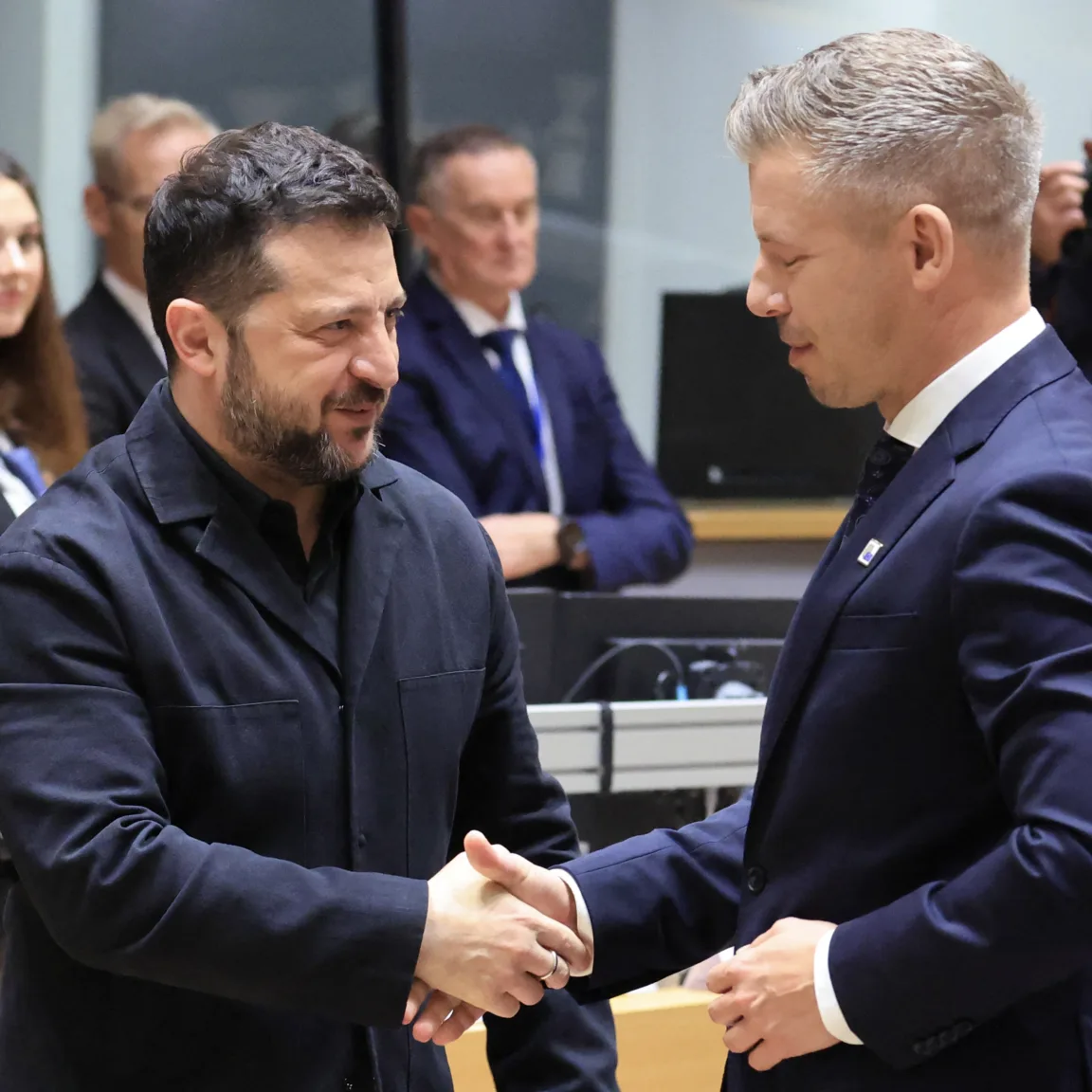 Volodimir Zelenszkij arra kérte Magyar Pétert, hogy Ukrajna Magyarországon keresztül is szállíthasson kukoricát