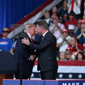 A német munkavállalók lemondásra szólították fel a Trumpnak kampányoló Audi-vezért
