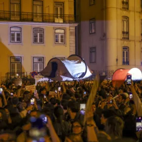 A lakhatási válságot nem lehet rendelettel megszüntetni