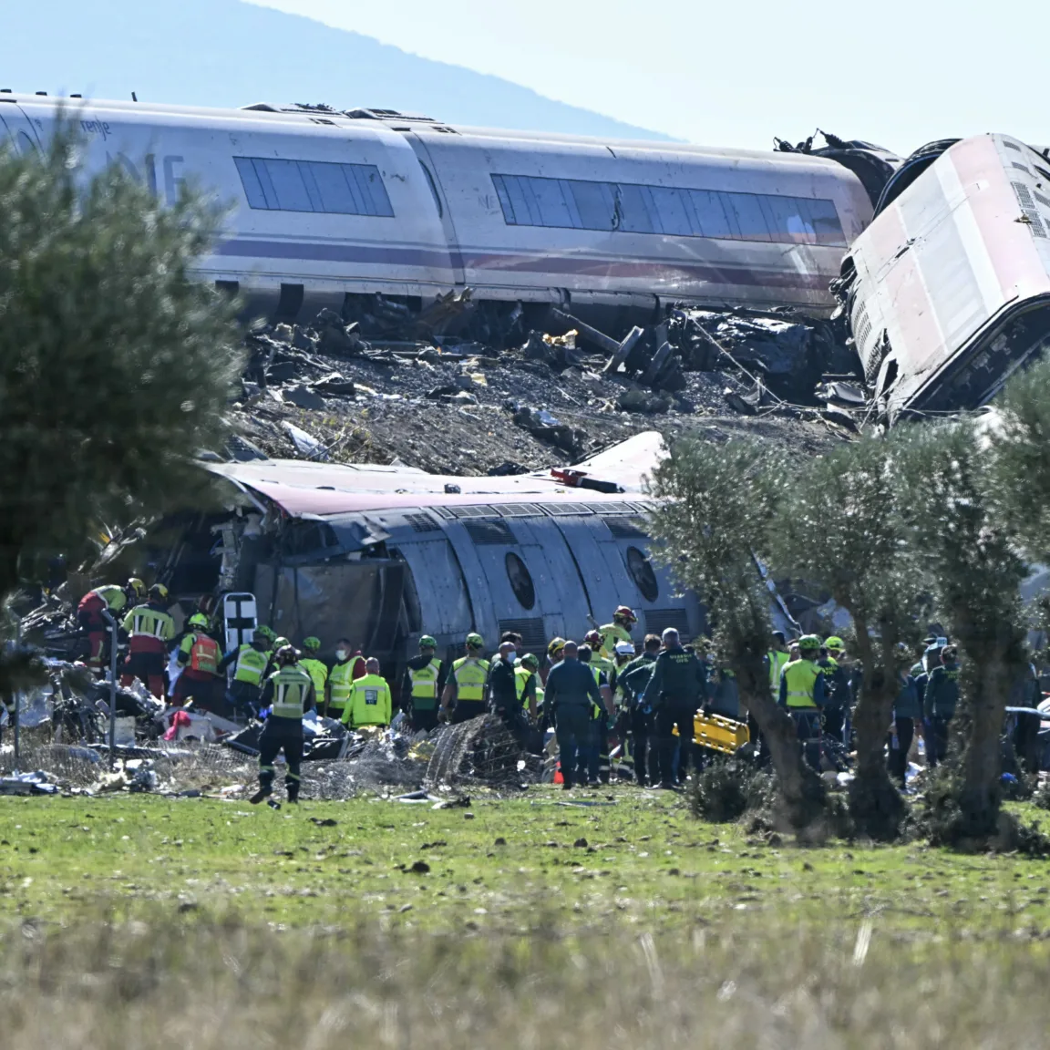 Nem tud magyar áldozatról a Külügyminisztérium a súlyos spanyol vonatbaleset után