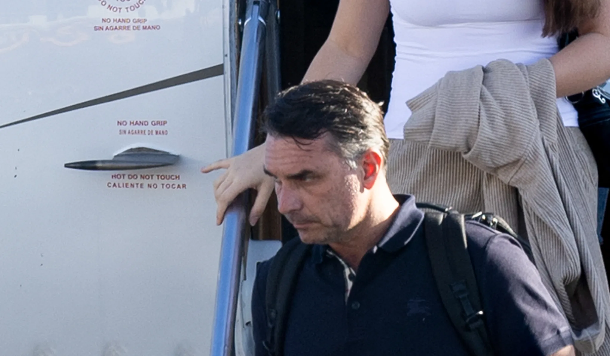 Donald Trump szárnyai alatt, az Egyesült Államokból irányítaná Brazíliát a hazájából elmenekülő Flávio Bolsonaro