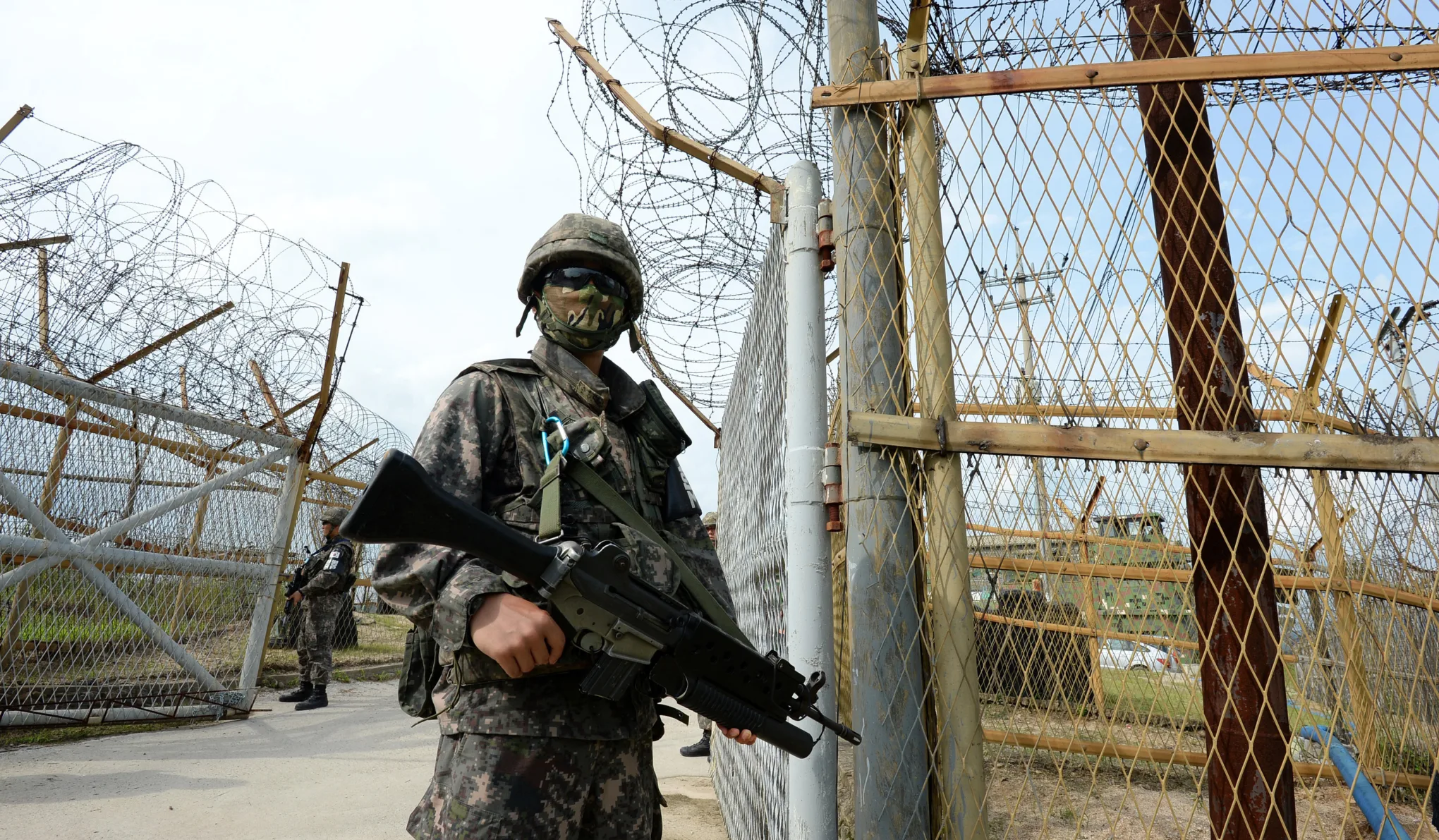 Csaknem egymillió új aknával zárta le Észak-Korea a déli határt