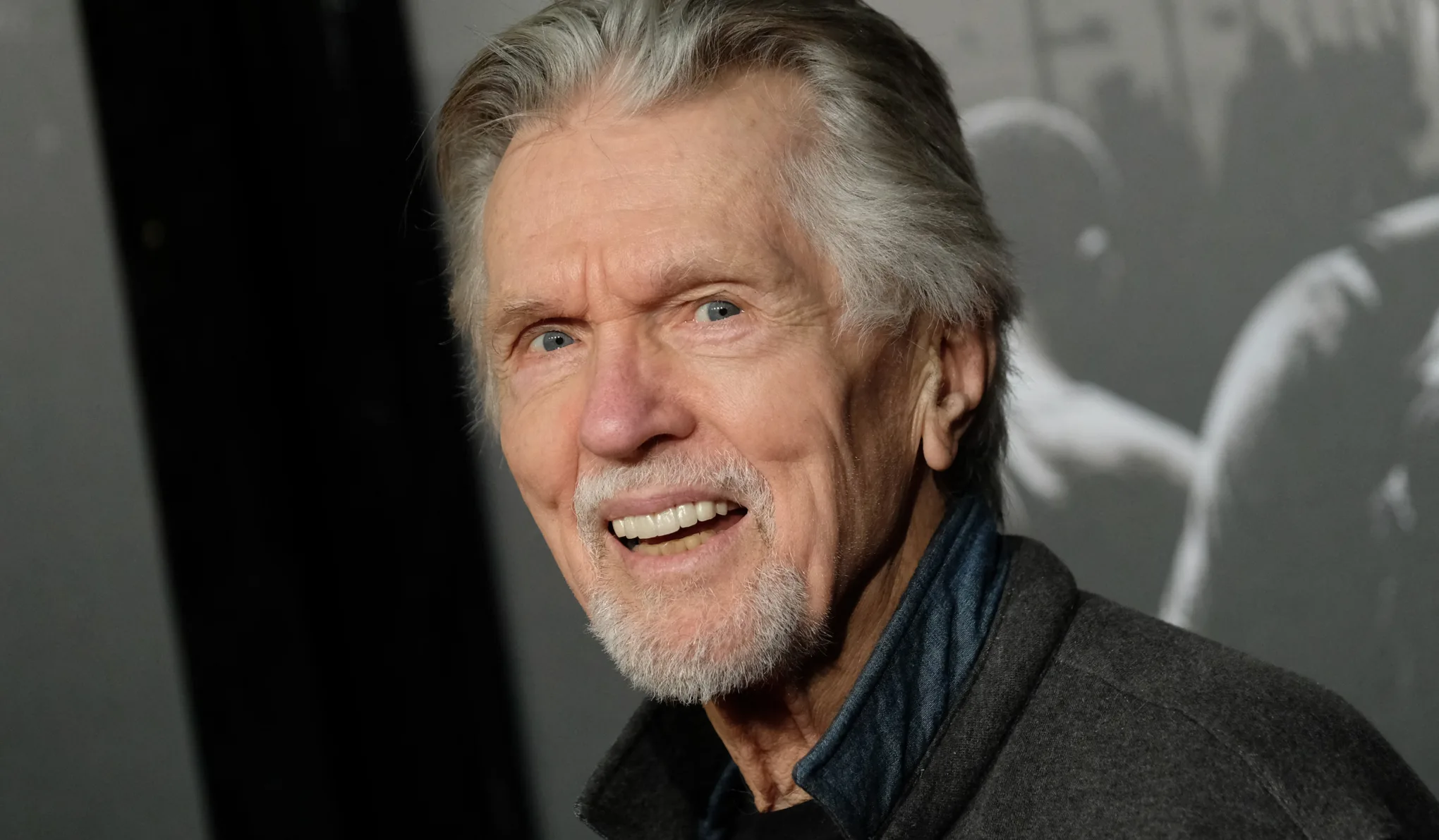 Meghalt Tom Skerritt