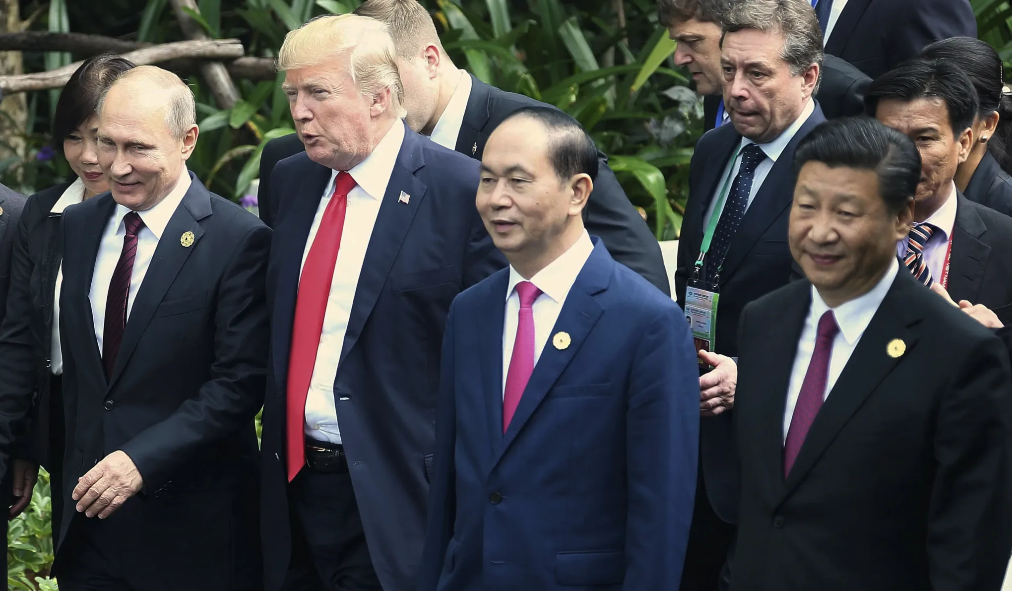 Putyin Trumppal és Hszivel készül megegyezni az ukrajnai háború lezárásáról
