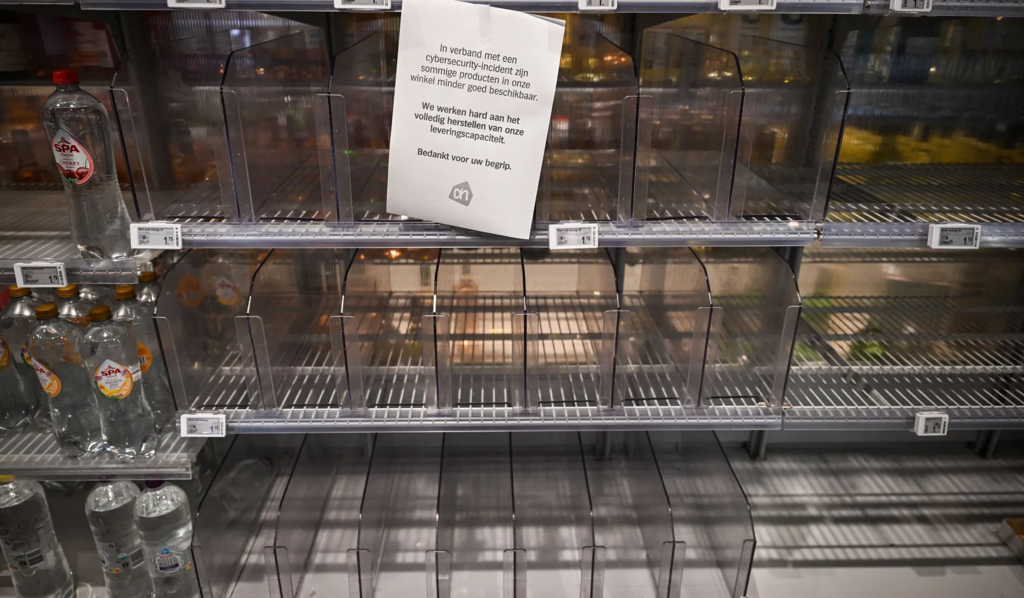 Hétszáz francia áruház hűtését támadták meg, élelmiszereket kellett megsemmisíteni