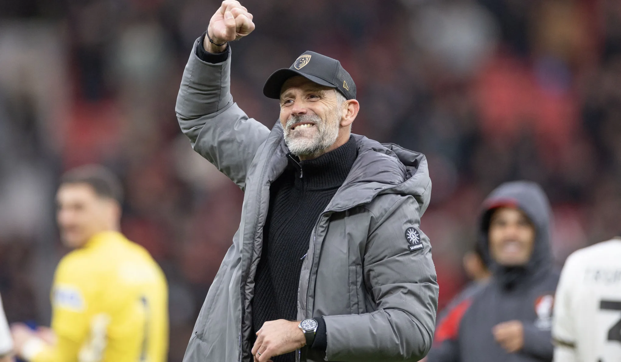 Liverpoolban ünnepeltek, Manchesterben menekültek a szurkolók