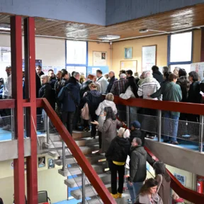 Rengetegen akarnak szavazni, rekordot dönt Szerbiában választási részvételi arány