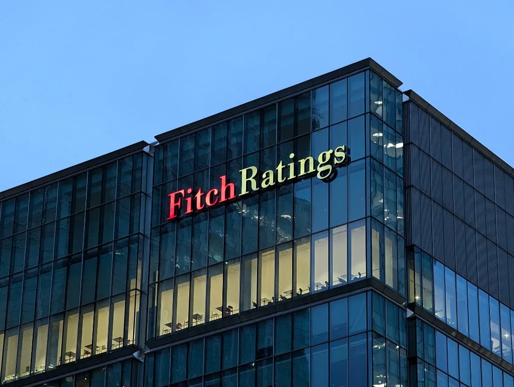 Fitch: Magyarország még ebben az évtizedben beléphet az euró előszobájába