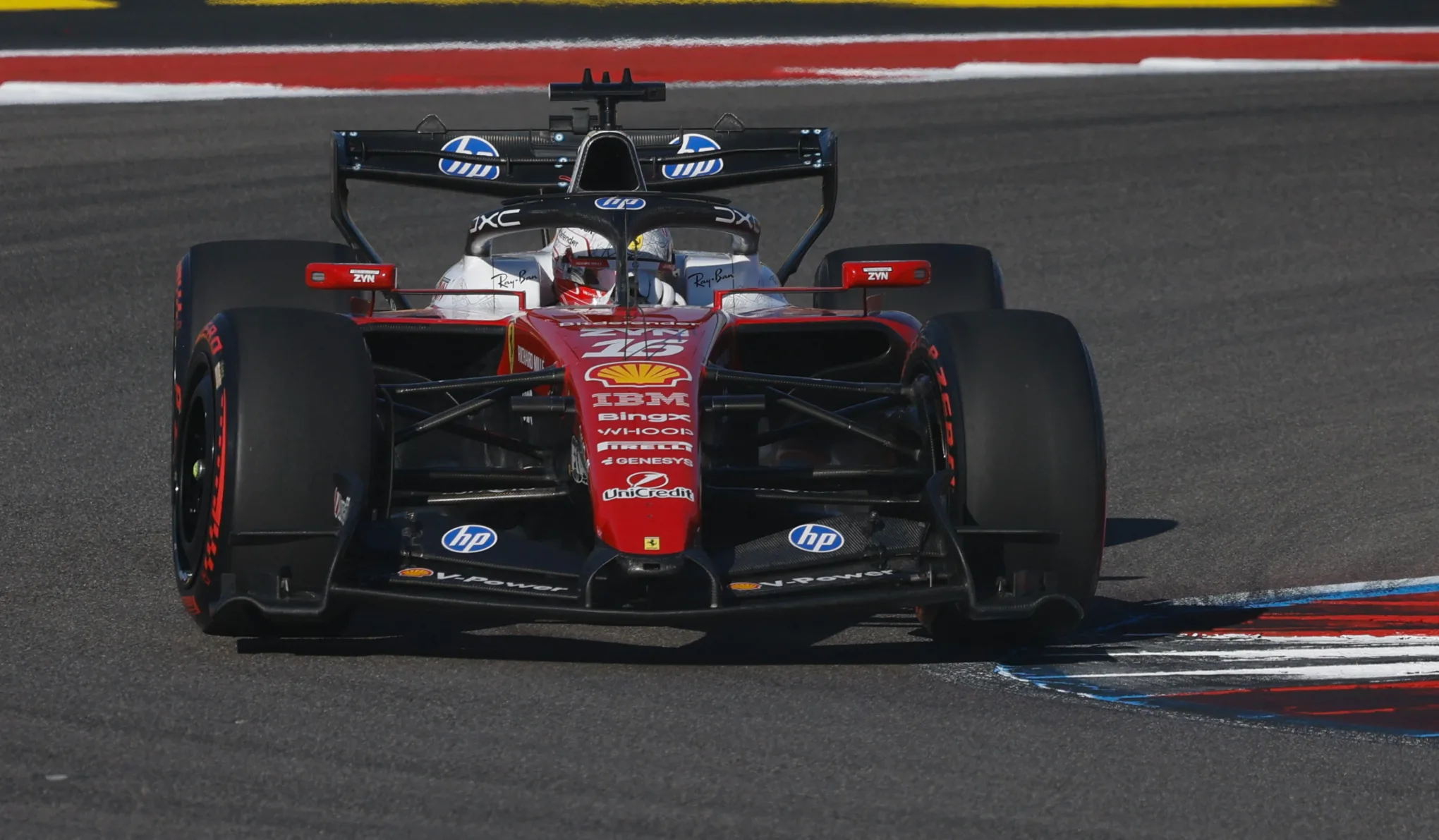 Charles Leclerc volt a leggyorsabb a második szabadedzésen is