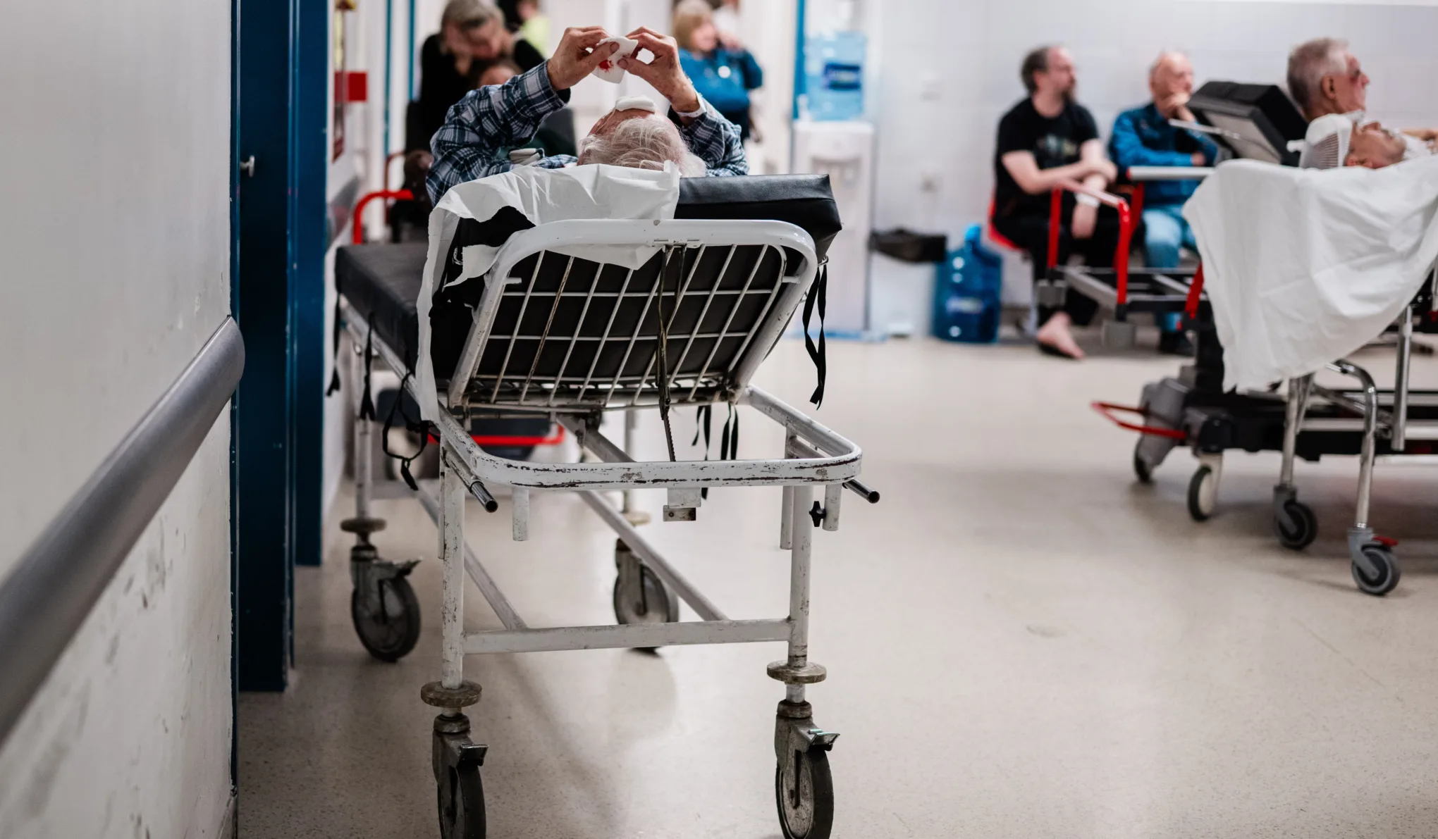 Bedugult belgyógyászati osztályok nehezítik a sürgősségi ellátást Budapesten
