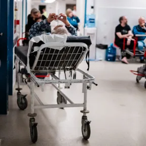 Bedugult belgyógyászati osztályok nehezítik a sürgősségi ellátást Budapesten