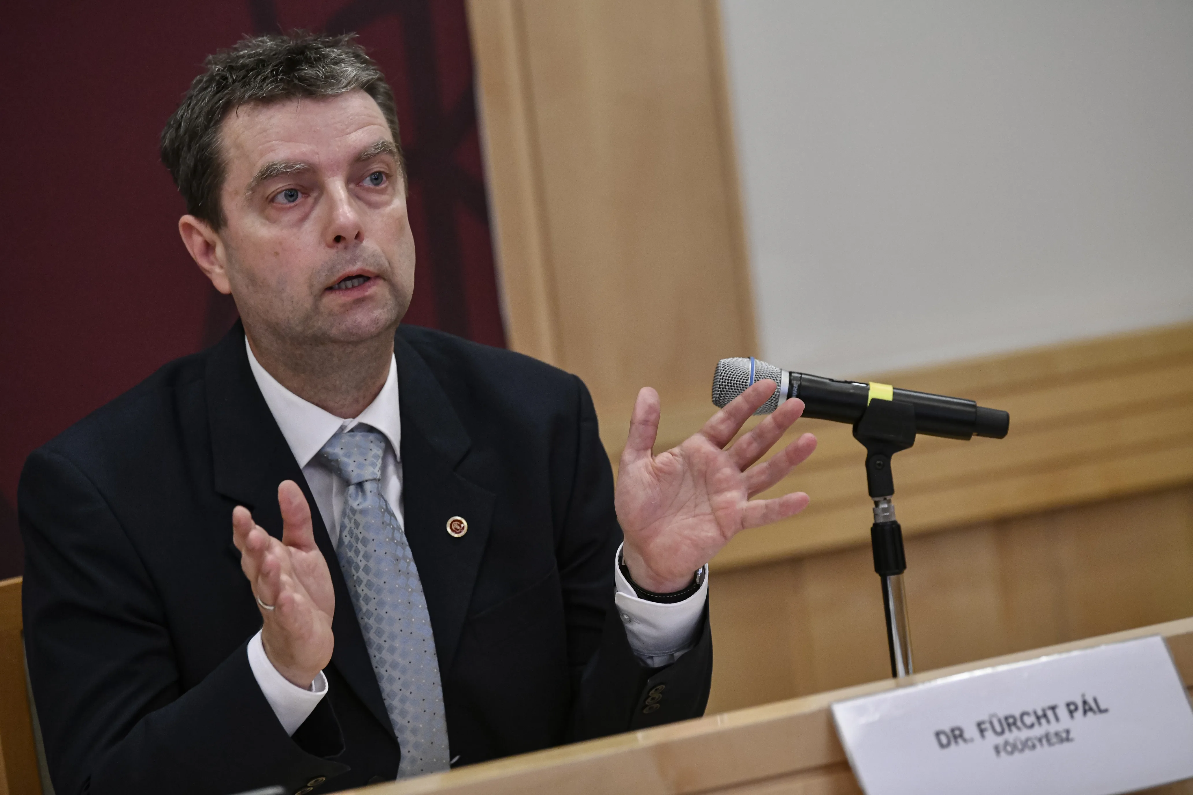 Összefésült vádalku választás után: mi köze Fürcht Pálnak a parkfenntartási botrányhoz?