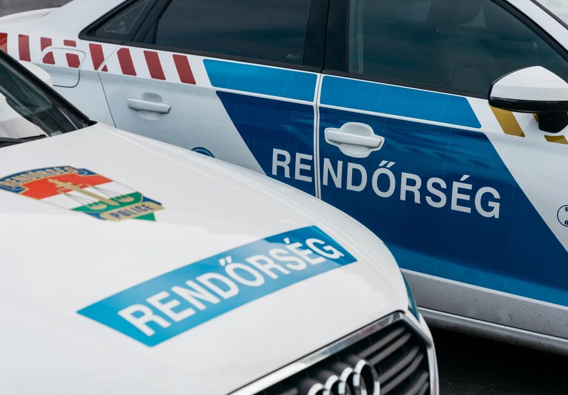 Egy 17 éves fiú hívta pénteken azzal a 112-t, hogy bombát robbant egy budapesti iskolában
