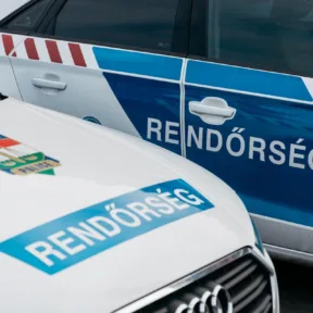 Egy 17 éves fiú hívta pénteken azzal a 112-t, hogy bombát robbant egy budapesti iskolában