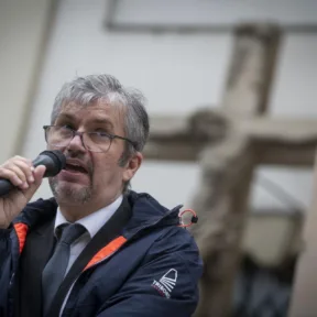 Hadházy Ákos szerint akár Orbán Viktor is adhatta volna Magyar Péter interjúját 444-nek