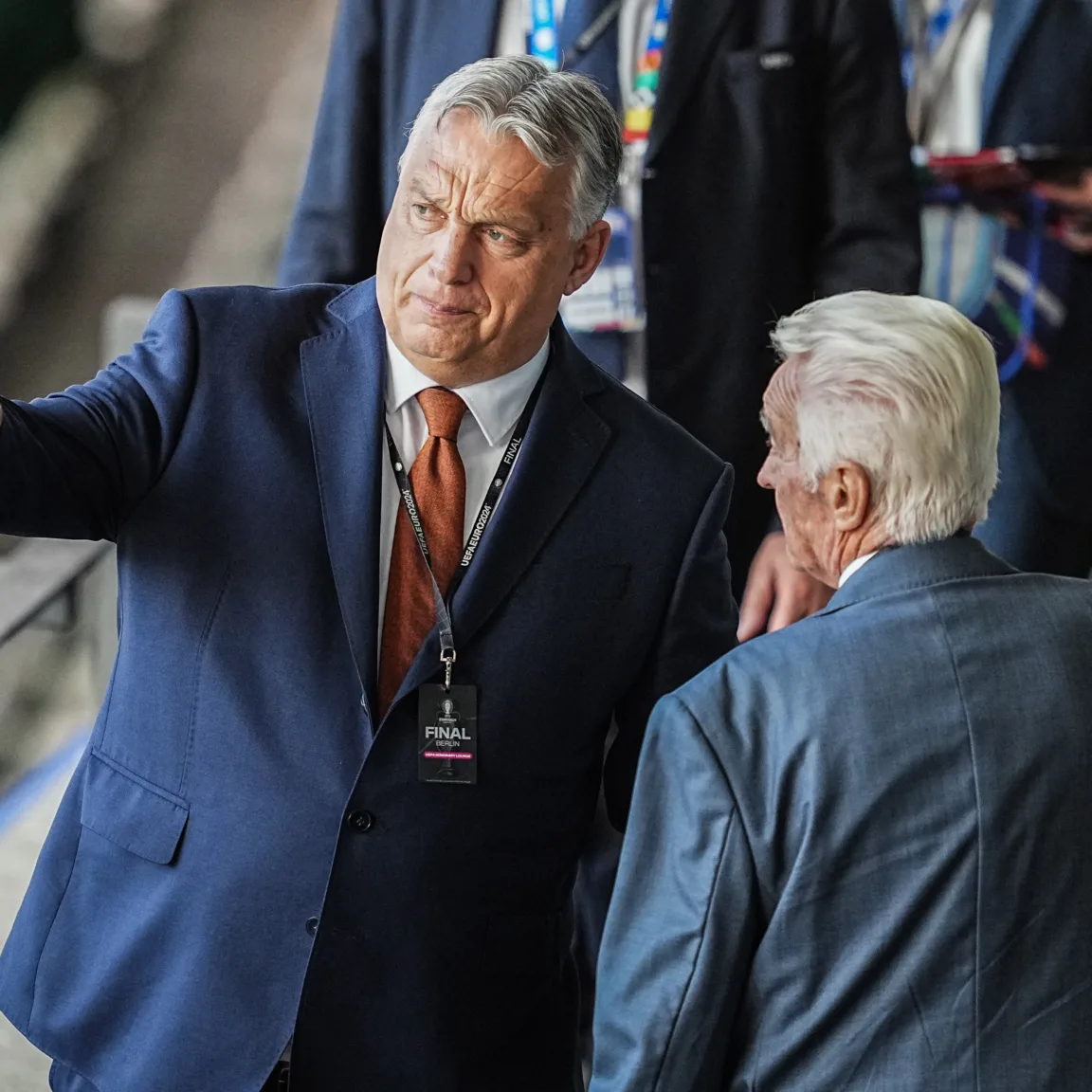 Évek óta Orbán Viktor családjának a bányájából szállítják a köveket az iváncsai akkugyár építéséhez