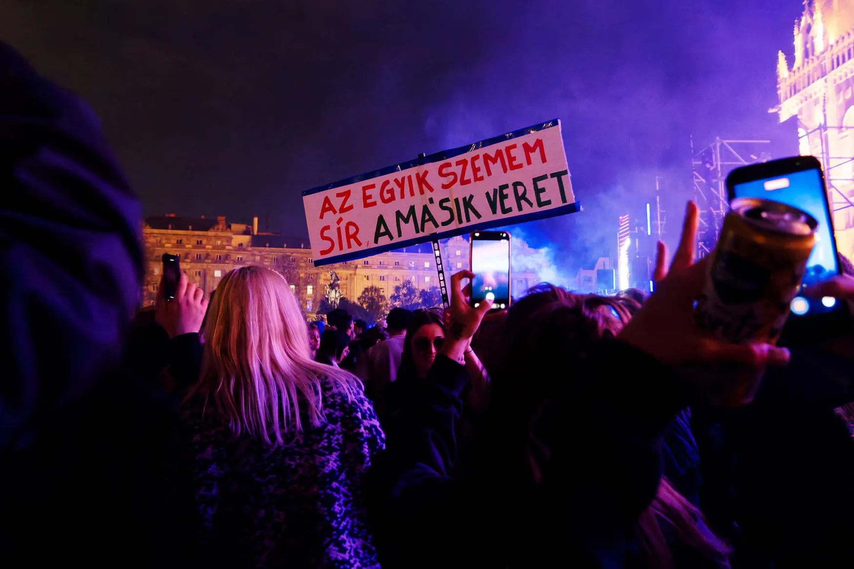 Szorongás, teljesítménykényszer, elmagányosodás – Aggasztó a magyar fiatalok mentális állapota