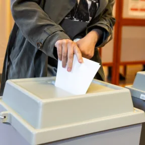 Négy településen tartanak időközi önkormányzati választást