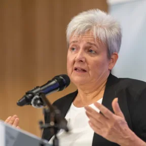 Lannert Judit bejelentette, hogy tízpontos javaslatcsomagot állítottak össze az SNI-s gyerekek fejlesztésére