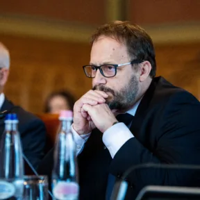 Drágább, de igazságosabb: nem lesz könnyű táncba vinni az új katát