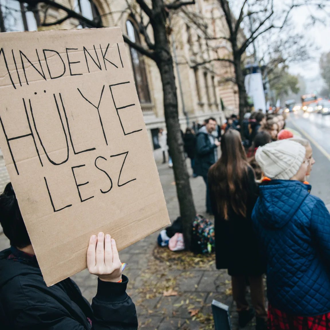A fokozatos béremelés sem tette vonzóvá a pályát, még mindig kevesen végzik el az ötéves tanárképzést