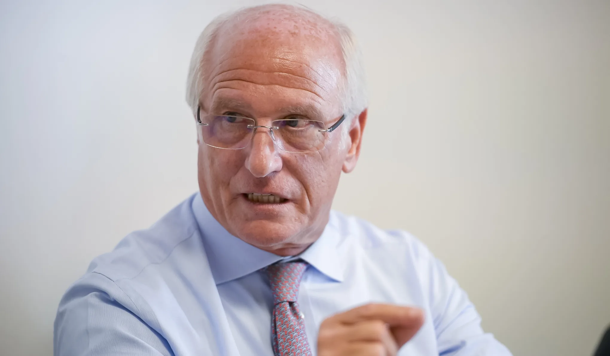 Hagyják békén a vállalkozásokat, puha pénzekkel és Európa-rekorder rezsivel nem pörög fel a gazdaság