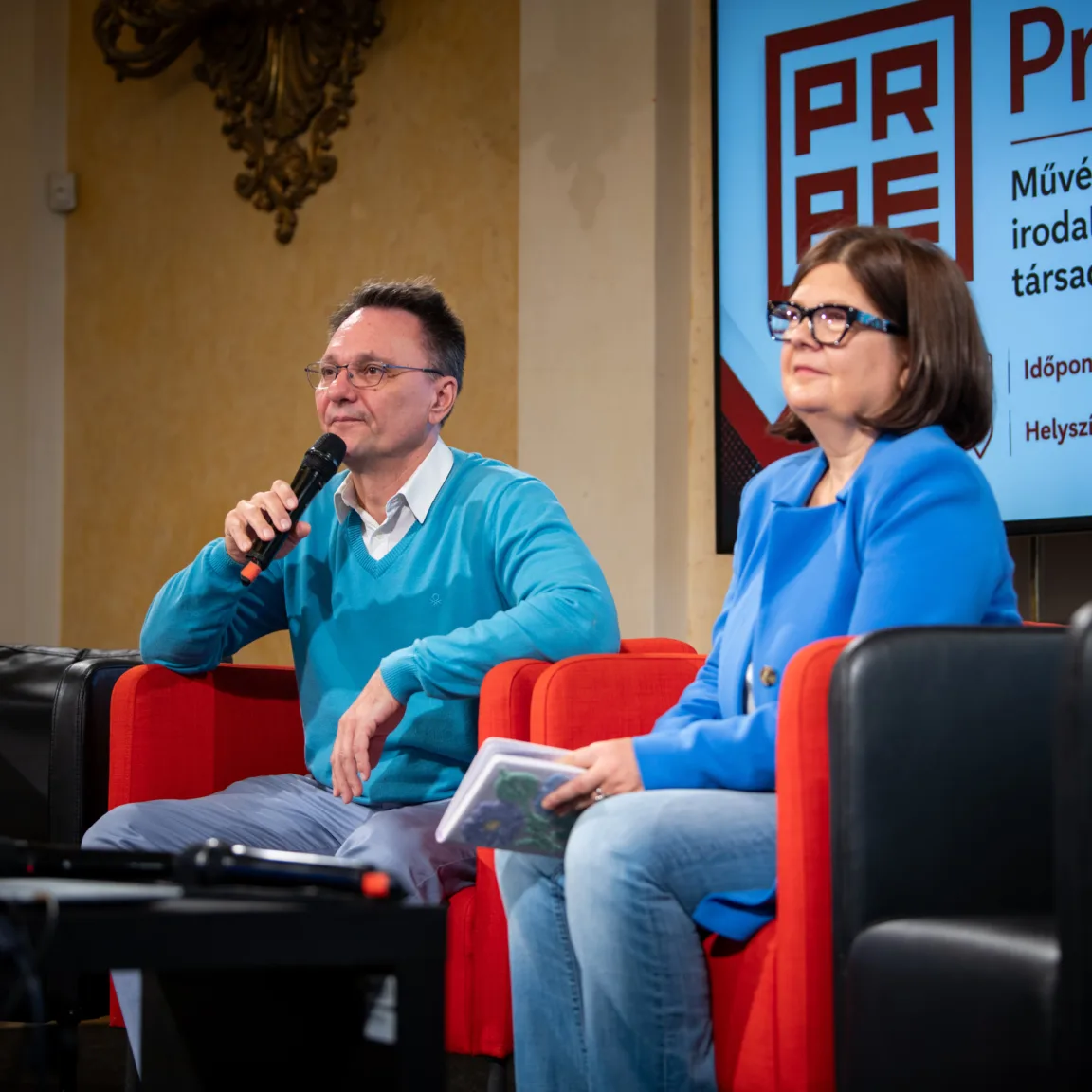 Elvek, ítéletek, álságos intelmek: szakemberek az irodalmi szakma jövőjéről