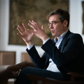 Karácsony Gergely: Nem tehetünk úgy, mintha egy szigeten élnénk