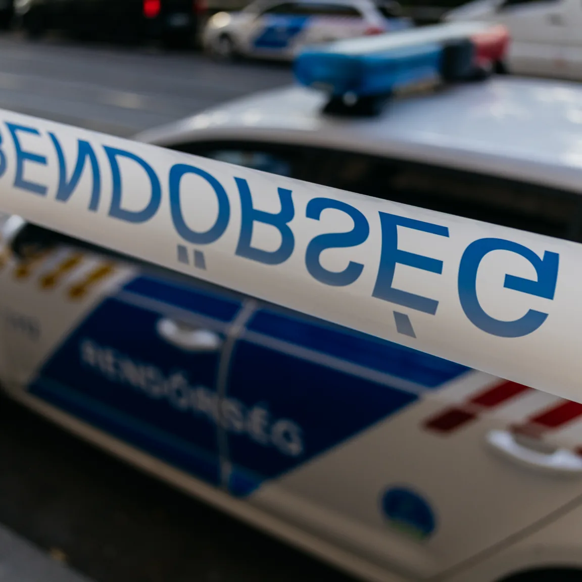 Elképesztő felvétel: amikor a rendőr is lop, mire elég a 15 százalékos béremelés?