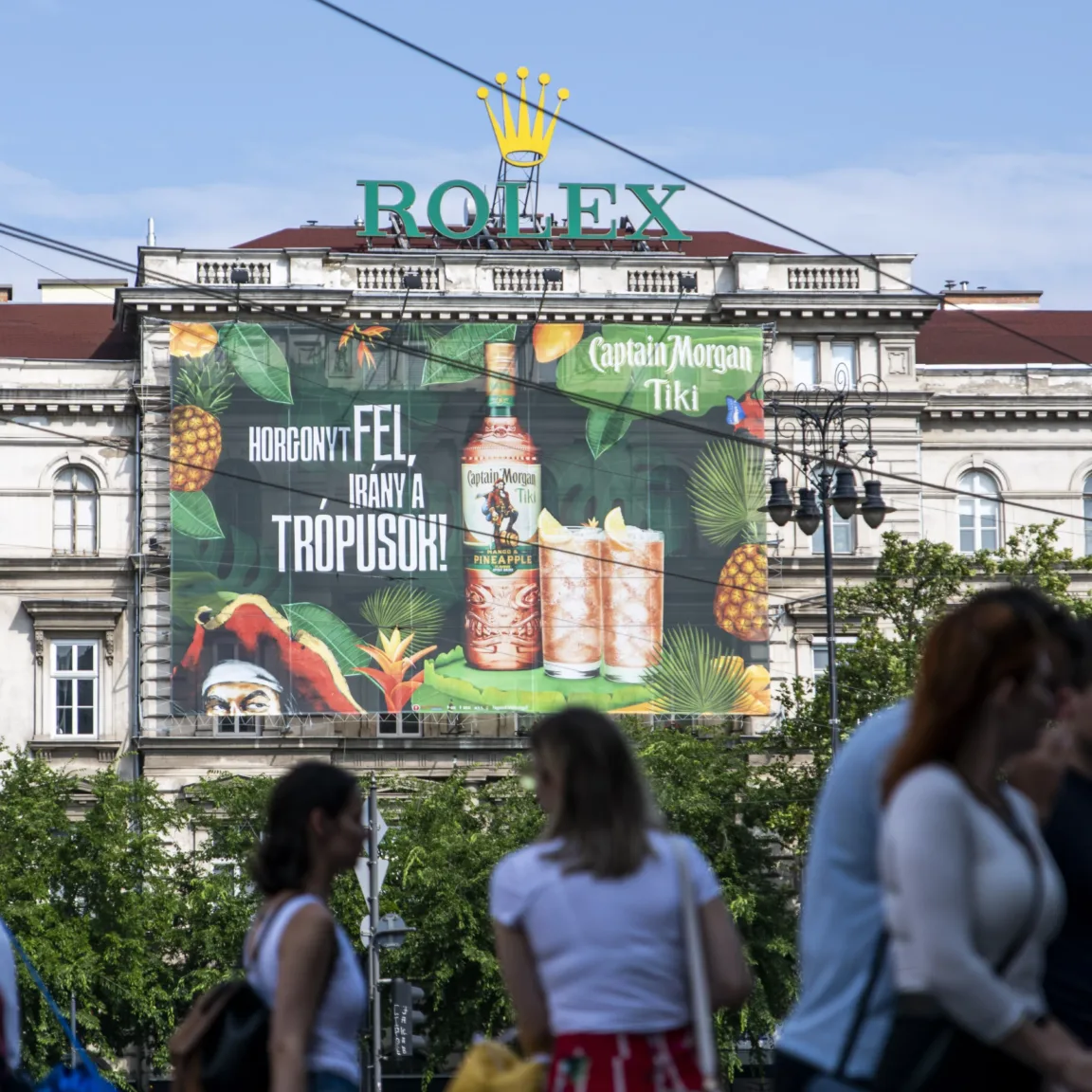 Elfogadták a reklámtilalmi rendeletet Budapest VI. kerületében