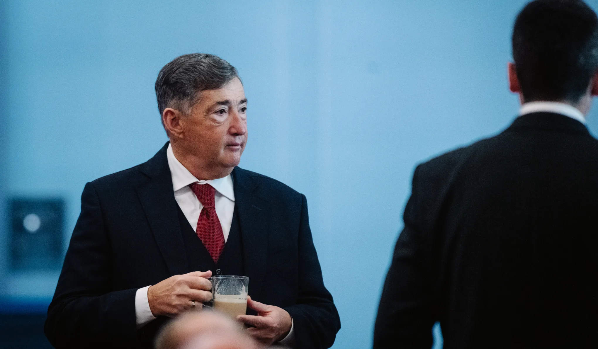 Két és fél éve nyomoznak Mészáros Lőrinc cégének vasúti beruházása ügyében, de még nincs gyanúsított