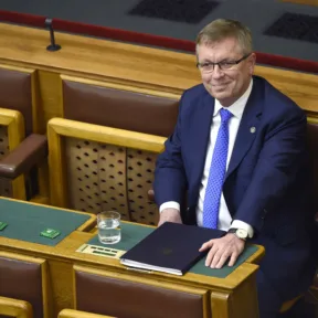 „Abban utazik, hogy csodákat ígér” – Matolcsy György közéleti portréja
