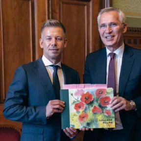 Magyar Péter futott egy gyors kört, diplomáciai tárgyalásokra használta ki, hogy az ünnepre érkező állami vezetők még szombaton is itt voltak