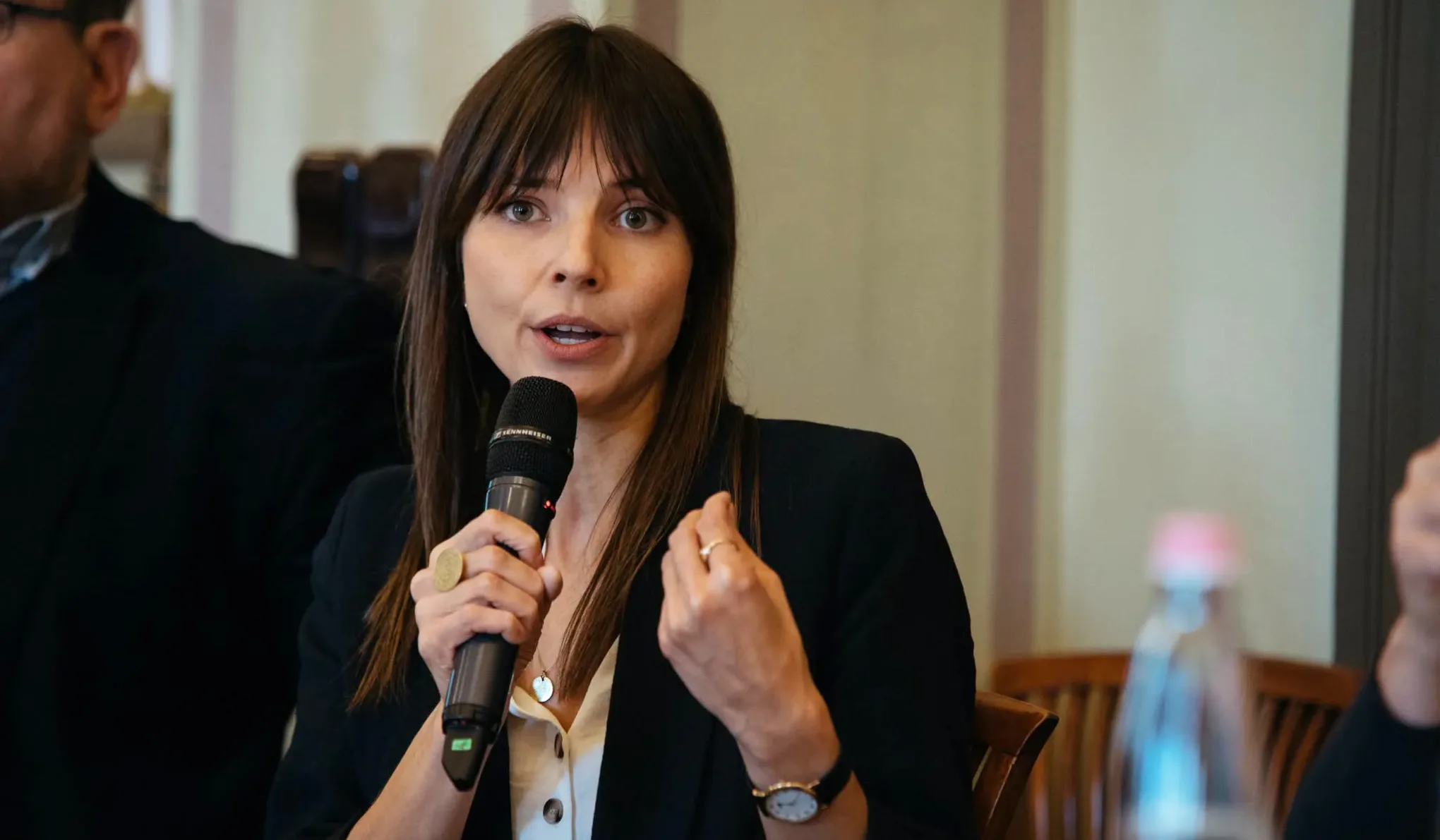 Mától az év végéig ingyen dolgoznak a magyar nők, a Tisza-kormány is késik a probléma megoldásával