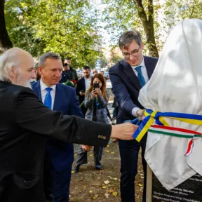 Sándor Fegyir: Még az idén lesz találkozó Magyar Péter és Volodimir Zelenszkij közt