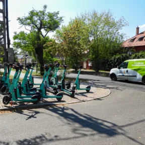 A bolti forgalommal szemben szárnyal az online kereskedelem