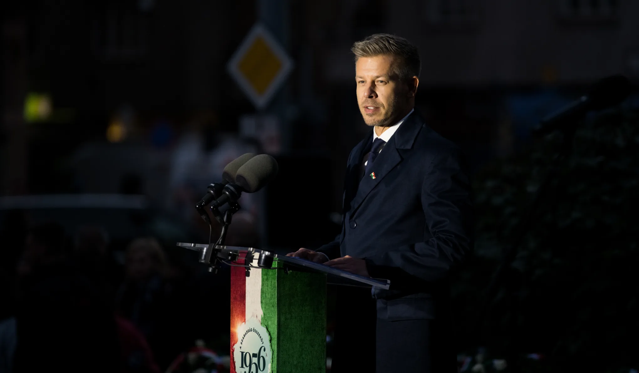 Az Operaházban is tartott egy beszédet Magyar Péter