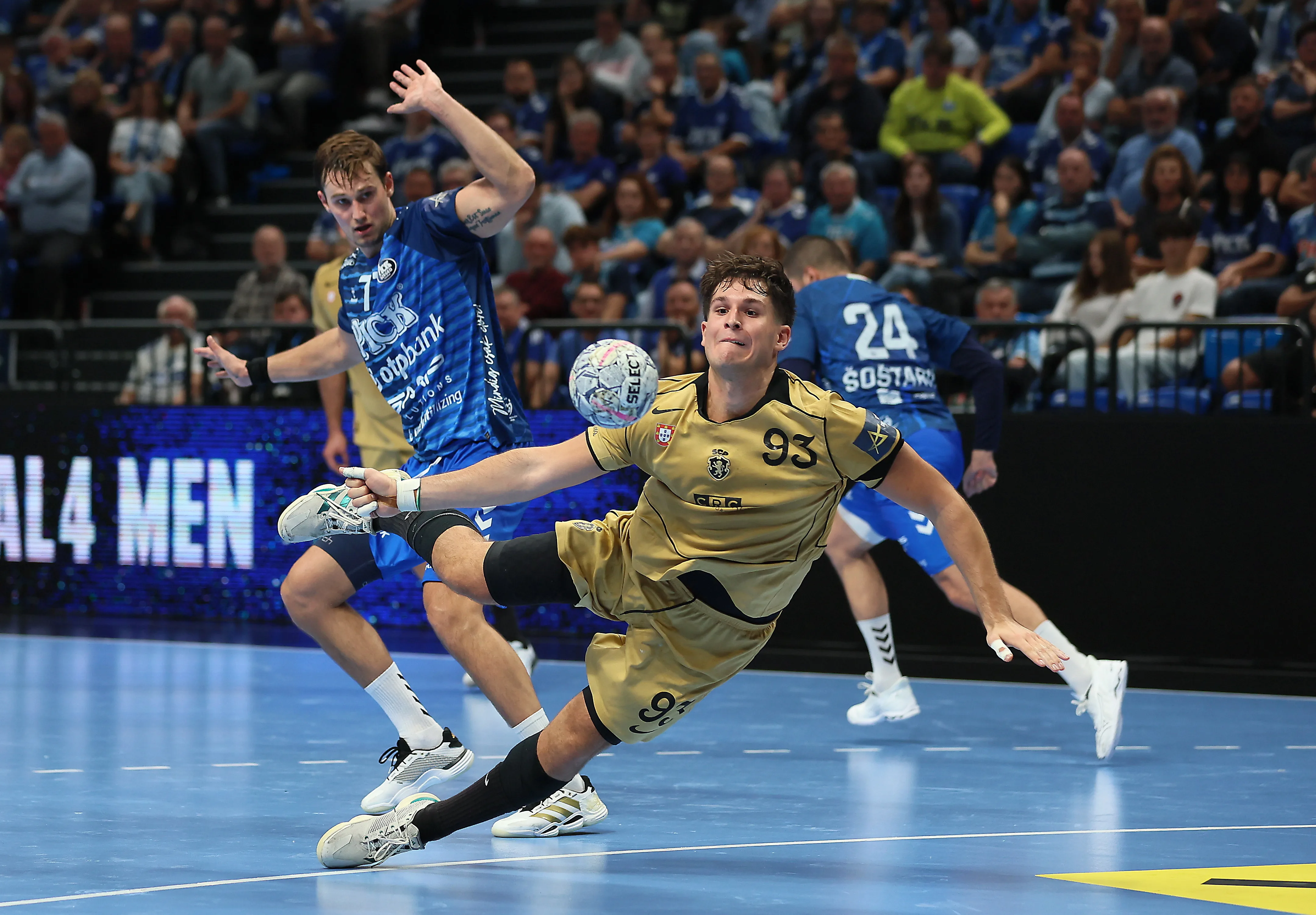 Hat góllal kikapott Lisszabonban a Szeged
