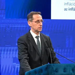 Varga Mihály: Az euró bevezetésének időpontjánál fontosabb az eredményesség