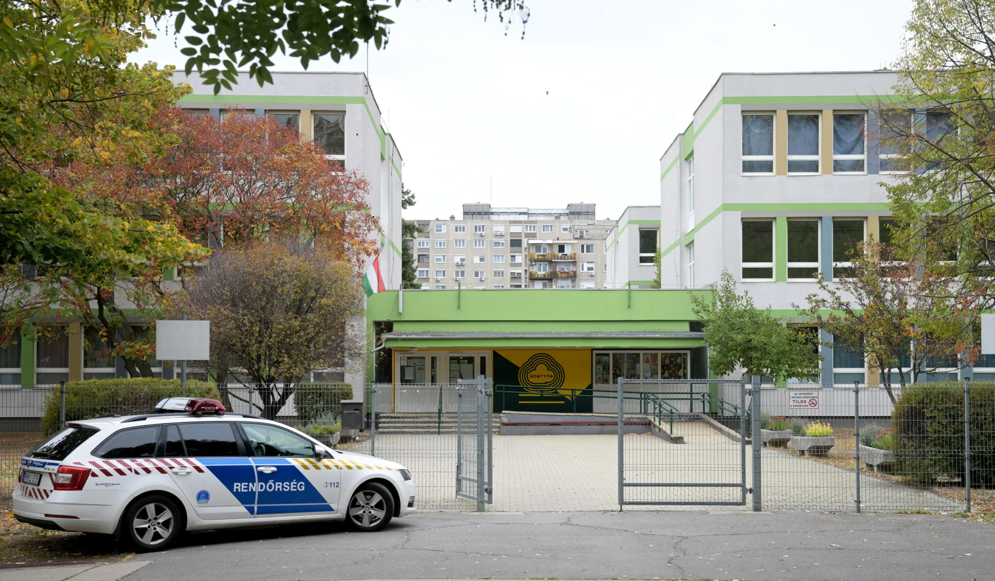 Lakossági segítséget kér a rendőrség a csütörtöki budapesti iskolai bombafenyegetések miatt