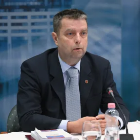 Megszólalt Fürcht Pál, miután Magyar Péter élesen bírálta