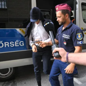 Meghosszabbították Szivek Norbert letartóztatását, Jellinek Dániel bűnügyi felügyeletbe került