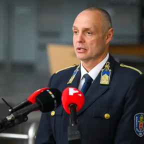 A kékharisnyaügy miatt áthelyezték a BRFK korábbi szóvivőjét