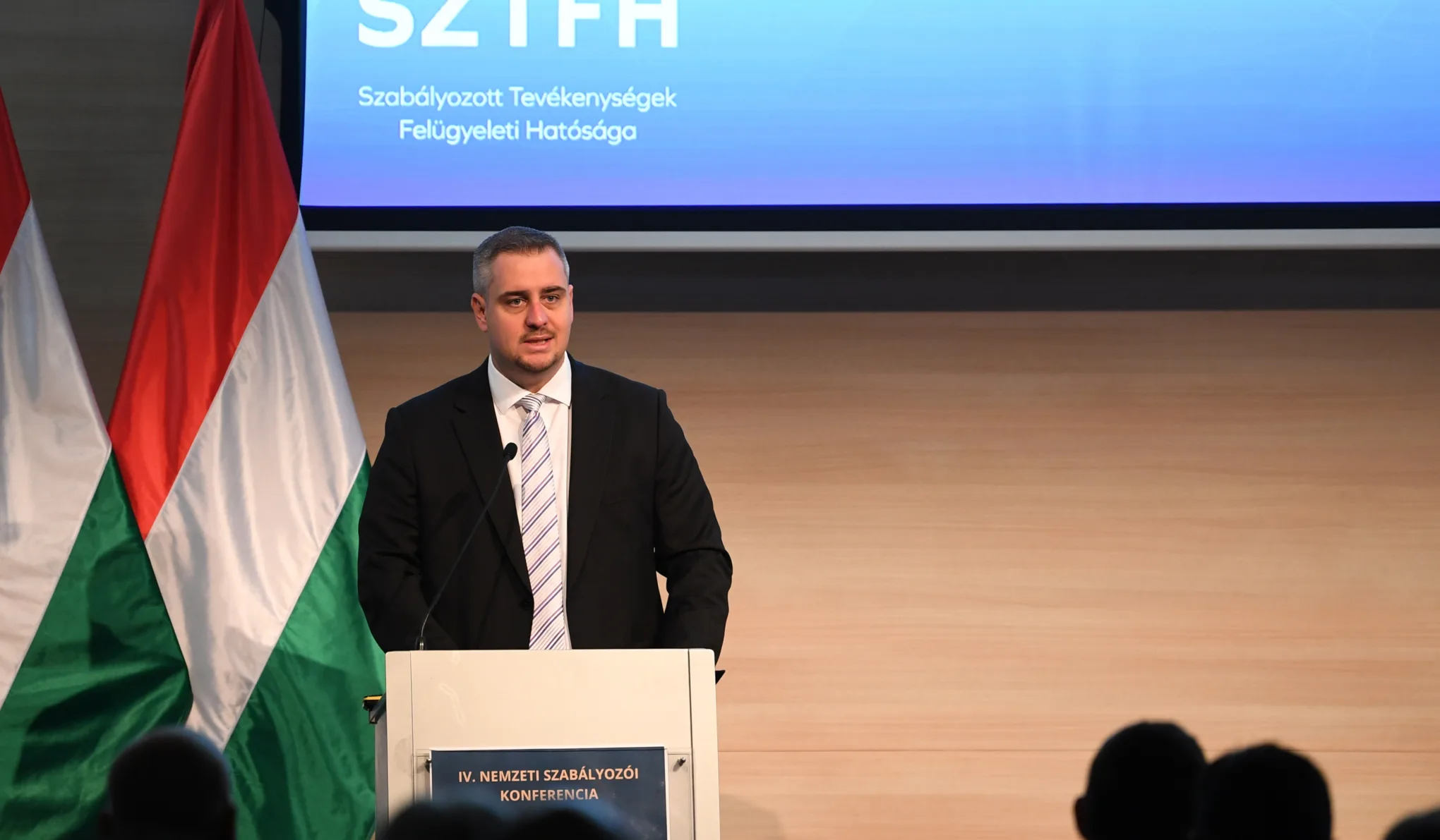 Lemondott a Szabályozott Tevékenységek Felügyeleti Hatósága elnöke